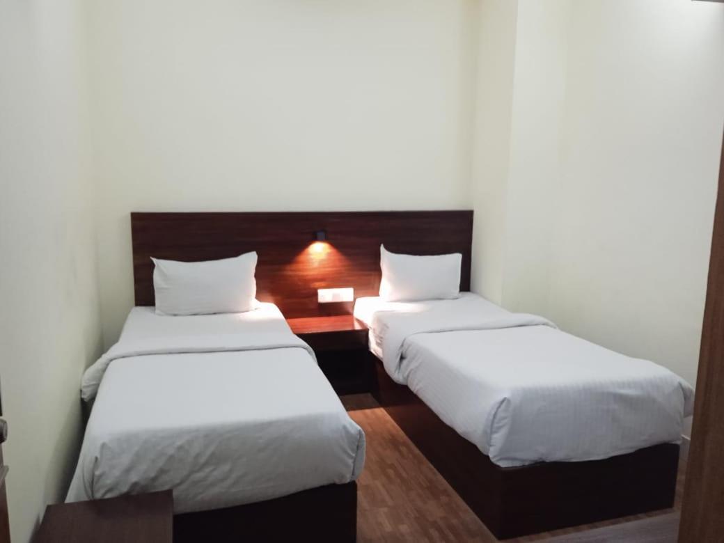 Richmond Hotel Szilhet Kültér fotó